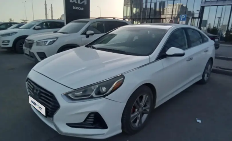 Hyundai Sonata 2019 года за 7 500 000 тг. в Астана