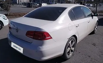 Volkswagen Passat 2014 года за 5 000 000 тг. в Астана
