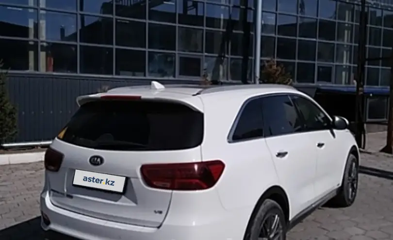 Kia Sorento 2018 года за 15 000 000 тг. в Караганда фото 5