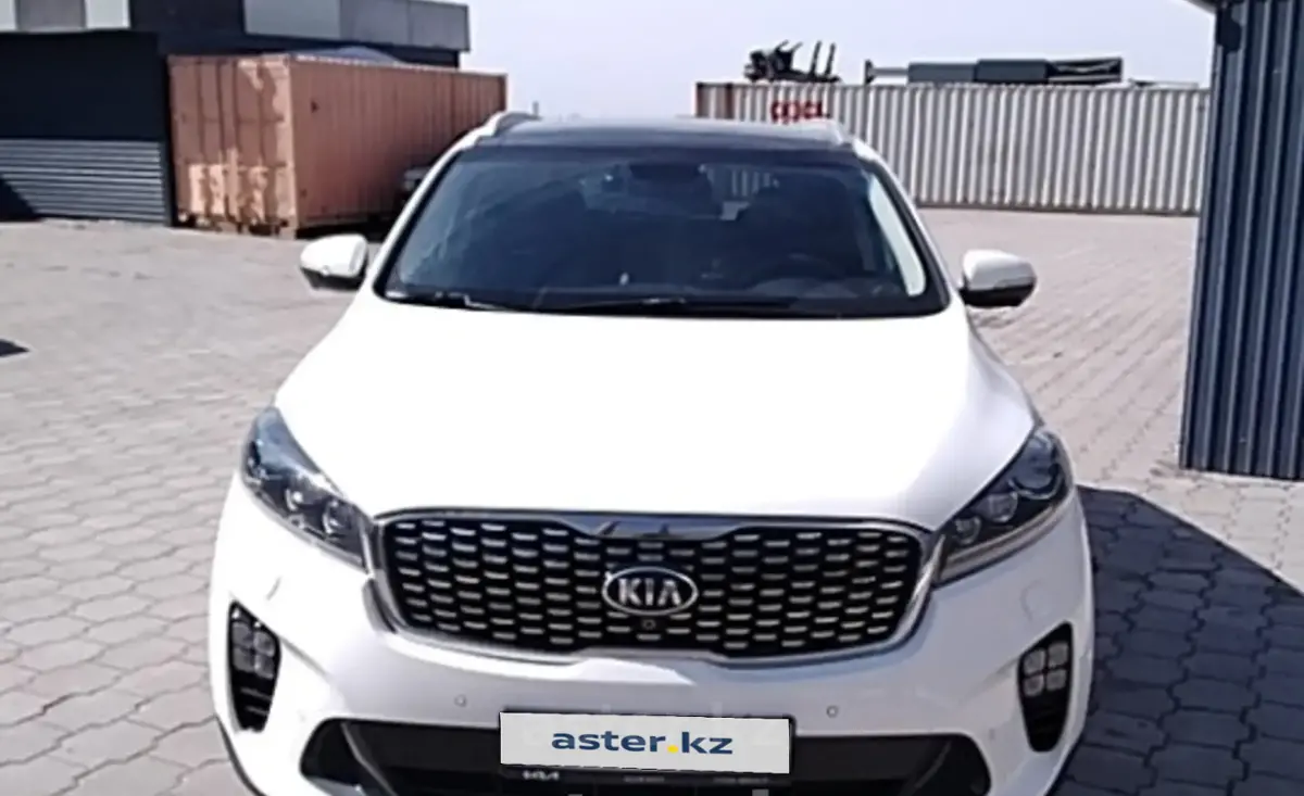 Kia Sorento 2018 года за 15 000 000 тг. в Караганда фото 2