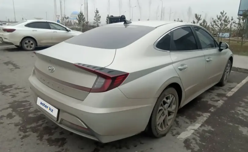 Hyundai Sonata 2022 года за 13 000 000 тг. в Астана фото 5