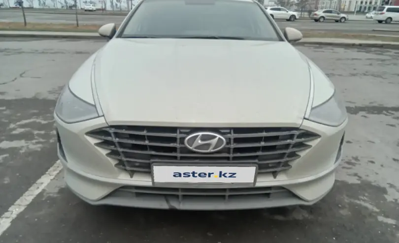 Hyundai Sonata 2022 года за 13 000 000 тг. в Астана фото 2