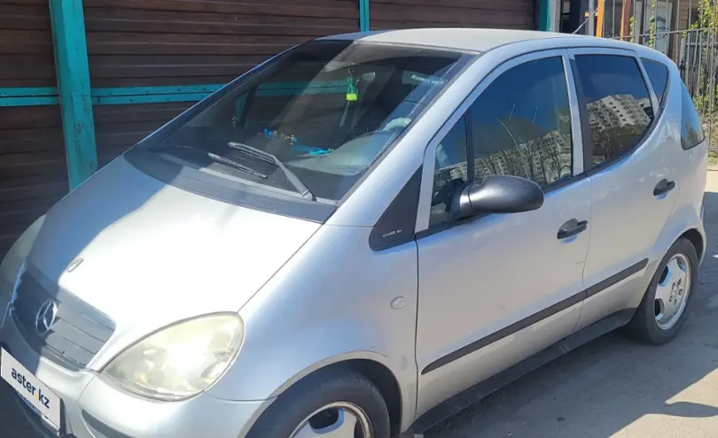 Mercedes-Benz A-Класс 2000 года за 2 100 000 тг. в Астана