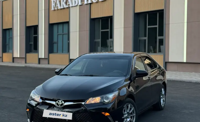 Toyota Camry 2017 года за 9 750 000 тг. в Алматы