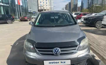 Volkswagen Golf 2006 года за 3 000 000 тг. в Астана фото 2