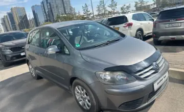 Volkswagen Golf 2006 года за 3 000 000 тг. в Астана фото 3