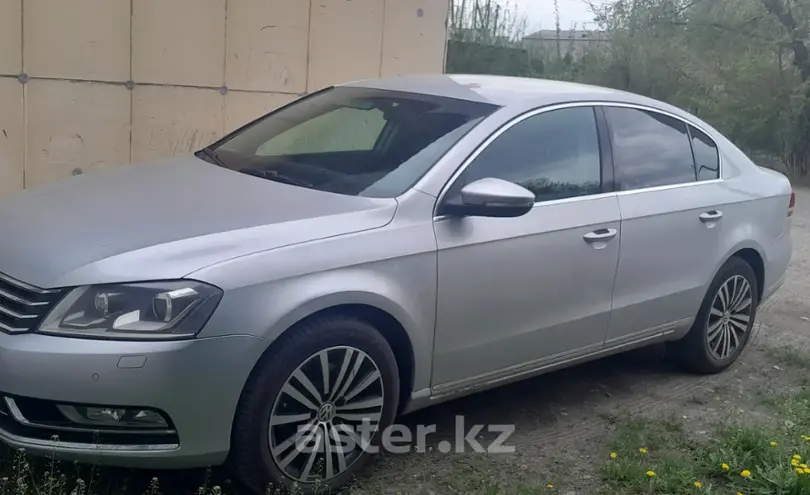 Volkswagen Passat 2012 года за 6 000 000 тг. в Семей