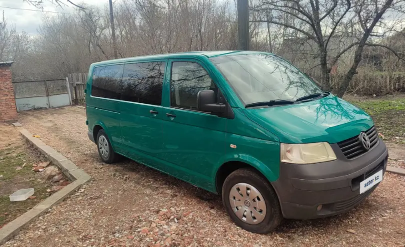 Volkswagen Transporter 2009 года за 7 000 000 тг. в Караганда