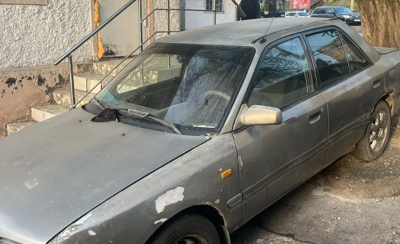 Mazda 323 1991 года за 500 000 тг. в Алматы