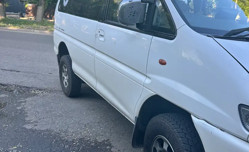 Mitsubishi Delica 2000 года за 5 100 000 тг. в Алматы