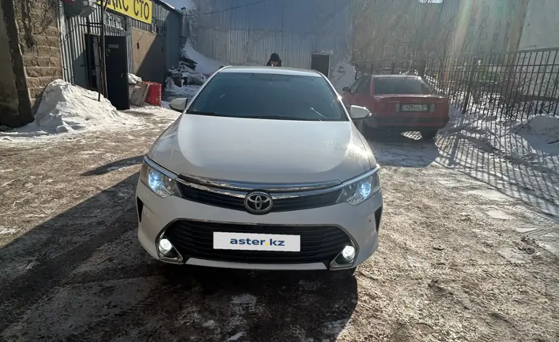 Toyota Camry 2014 года за 11 800 000 тг. в Астана
