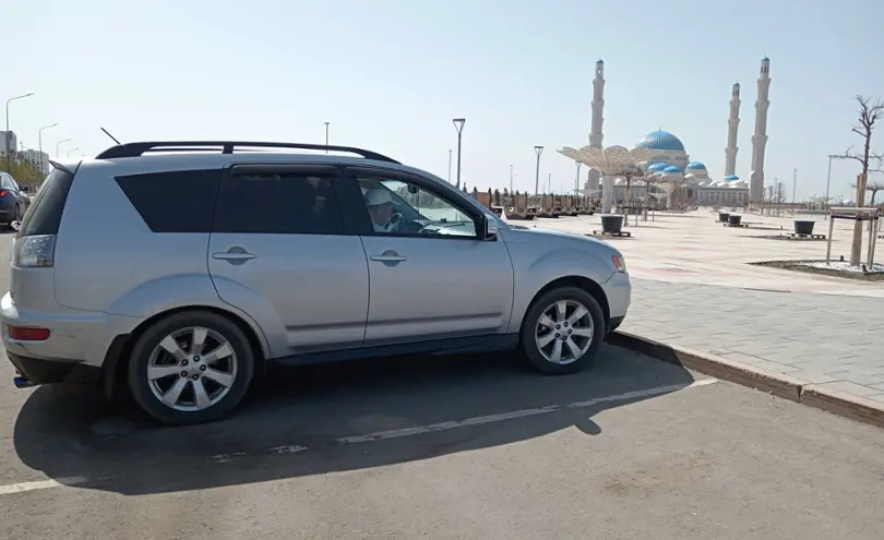 Mitsubishi Outlander 2013 года за 7 000 000 тг. в Акмолинская область