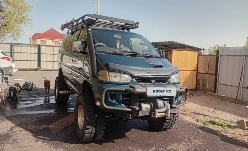 Mitsubishi Delica 1994 года за 3 500 000 тг. в Алматы
