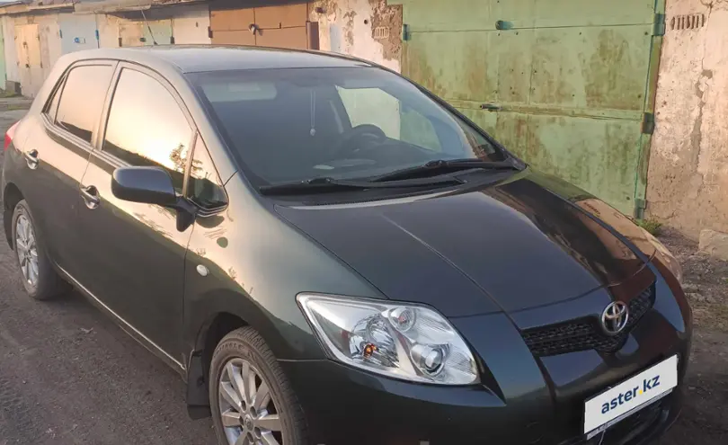 Toyota Auris 2008 года за 5 300 000 тг. в Караганда