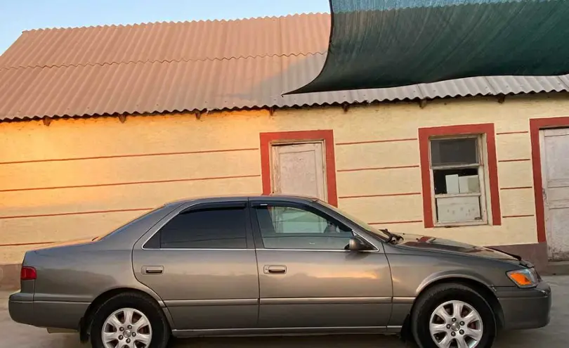 Toyota Camry 2000 года за 3 600 000 тг. в Шымкент