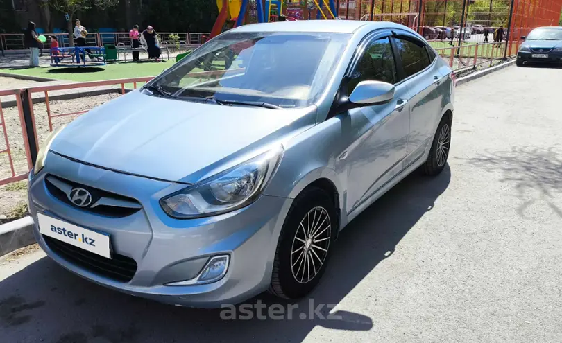Hyundai Accent 2012 года за 4 200 000 тг. в Семей