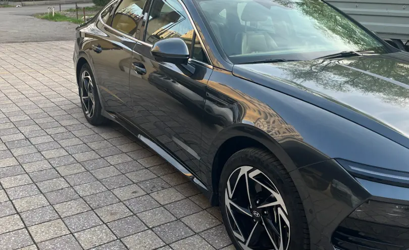 Hyundai Sonata 2023 года за 16 500 000 тг. в Алматы фото 3