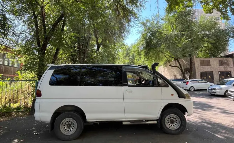 Mitsubishi Delica 1995 года за 3 500 000 тг. в Алматы