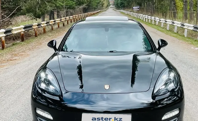 Porsche Panamera 2012 года за 18 800 000 тг. в Алматы