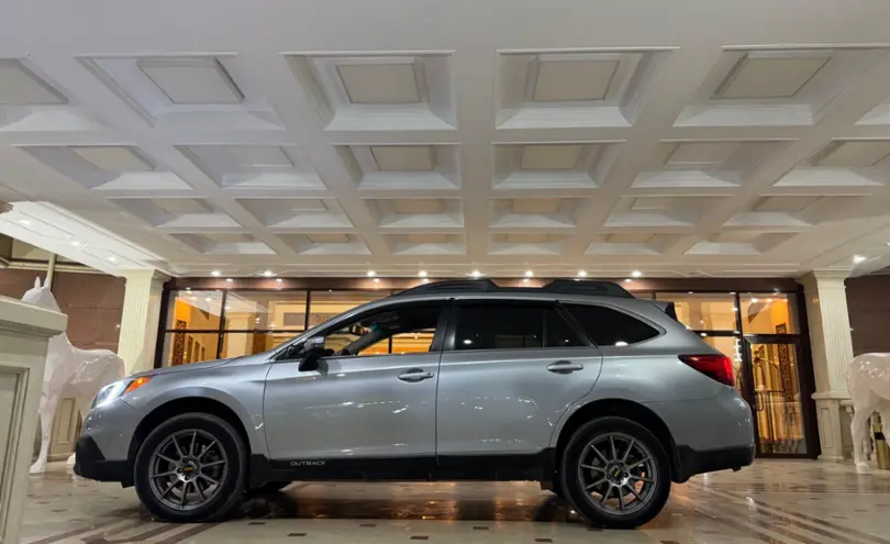 Subaru Outback 2016 года за 10 200 000 тг. в Шымкент