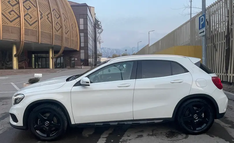 Mercedes-Benz GLA 2014 года за 11 111 111 тг. в Алматы