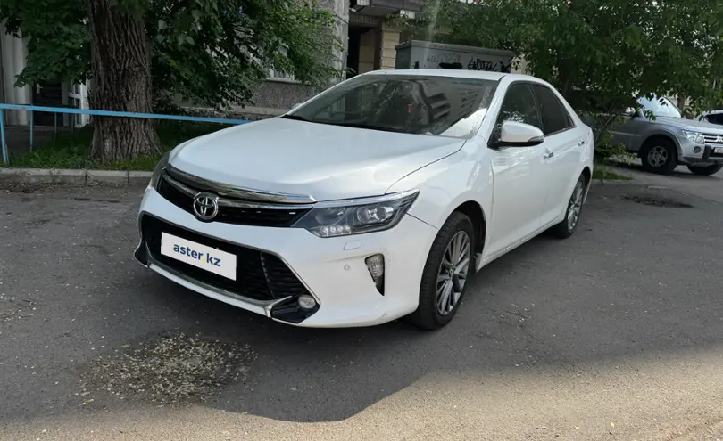 Toyota Camry 2017 года за 12 250 000 тг. в Алматы