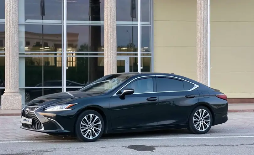 Lexus ES 2020 года за 21 500 000 тг. в Атырау