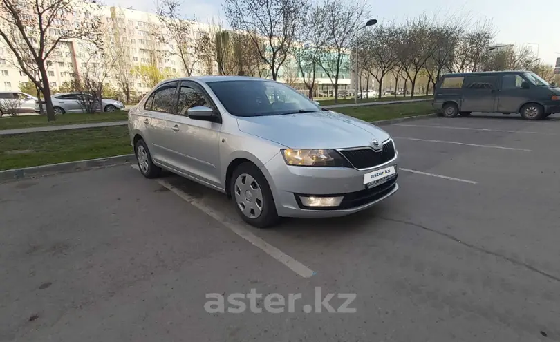 Skoda Rapid 2013 года за 3 900 000 тг. в Астана