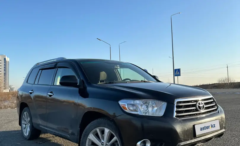 Toyota Highlander 2008 года за 8 500 000 тг. в Семей