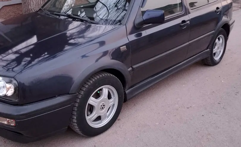 Volkswagen Golf 1994 года за 2 000 000 тг. в Алматы
