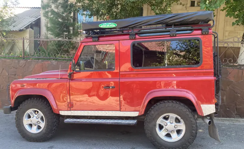 Land Rover Defender 2011 года за 14 000 000 тг. в Шымкент