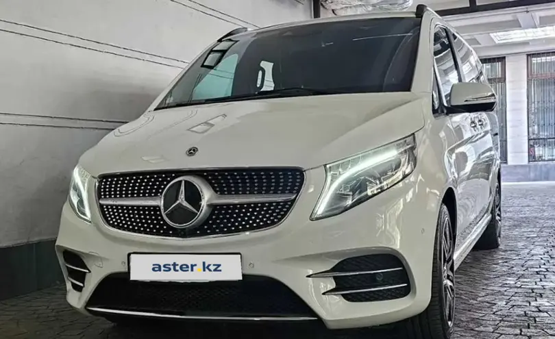 Mercedes-Benz V-Класс 2019 года за 35 900 000 тг. в Алматы