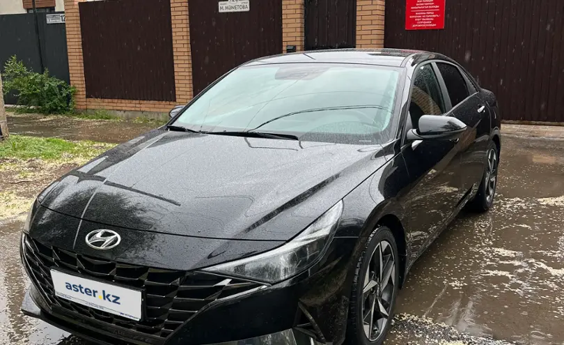 Hyundai Elantra 2023 года за 11 800 000 тг. в Уральск