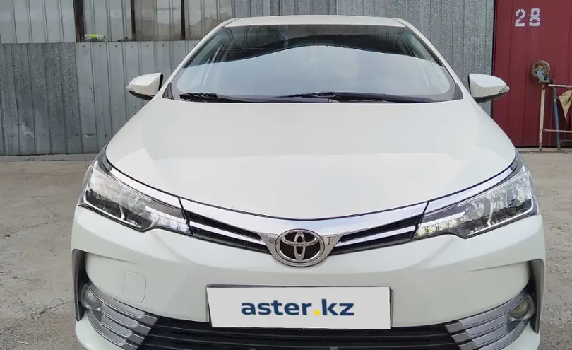 Toyota Corolla 2017 года за 8 000 000 тг. в Алматы