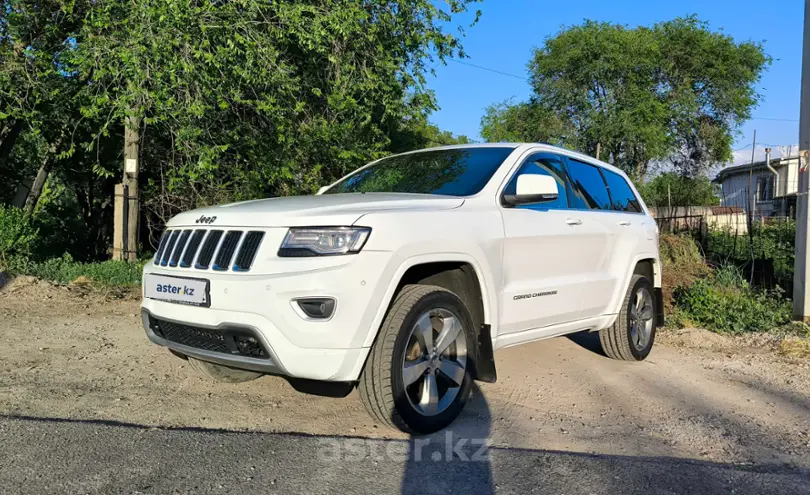 Jeep Grand Cherokee 2013 года за 14 500 000 тг. в Алматы