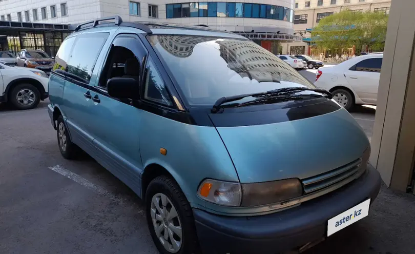 Toyota Previa 1996 года за 2 000 000 тг. в Астана