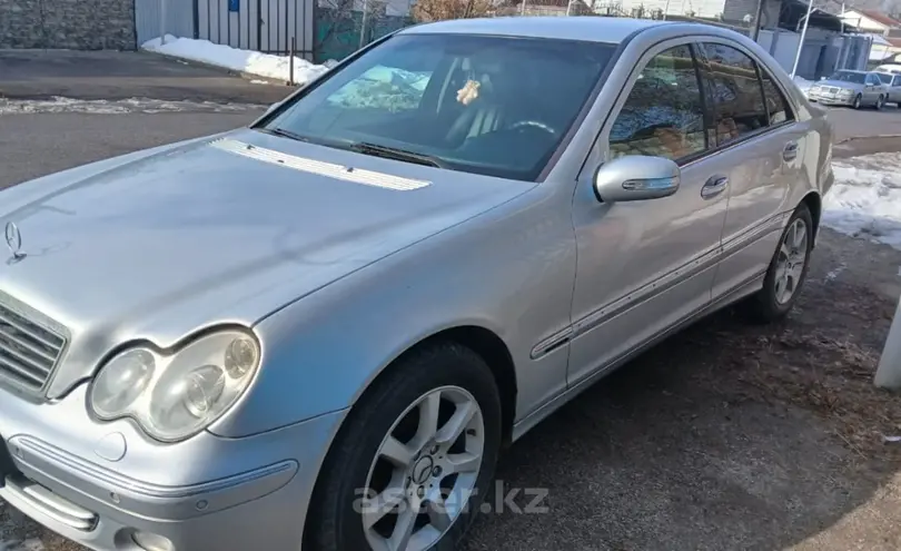 Mercedes-Benz C-Класс 2006 года за 4 500 000 тг. в Алматы