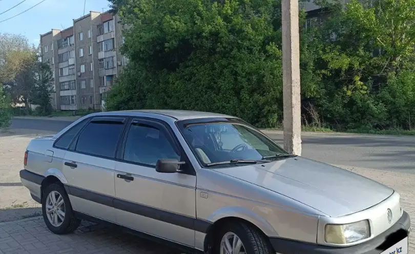 Volkswagen Passat 1991 года за 1 650 000 тг. в Семей