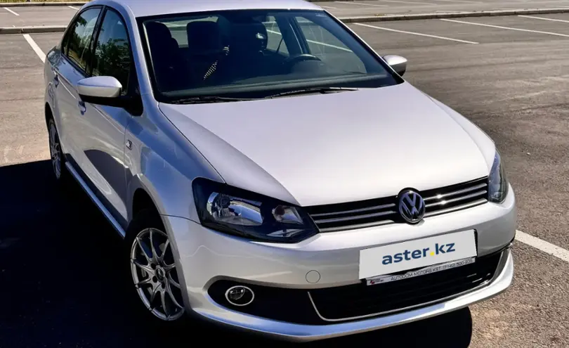 Volkswagen Polo 2012 года за 6 500 000 тг. в Костанай фото 2