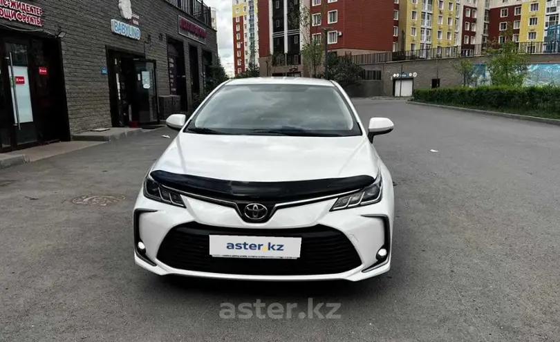 Toyota Corolla 2021 года за 9 999 999 тг. в Астана