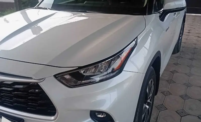 Toyota Highlander 2022 года за 25 000 000 тг. в Шымкент