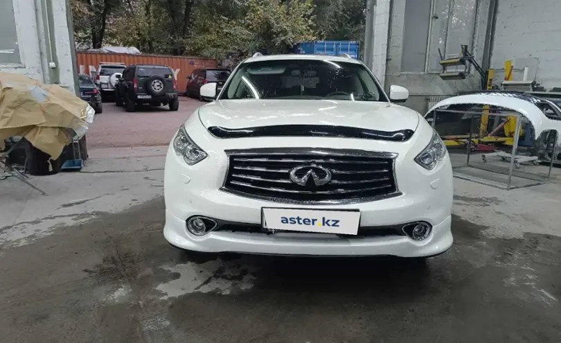 Infiniti QX70 2016 года за 14 500 000 тг. в Алматы