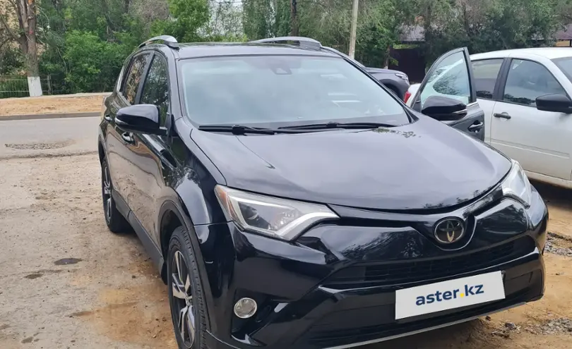 Toyota RAV4 2016 года за 11 500 000 тг. в Актобе