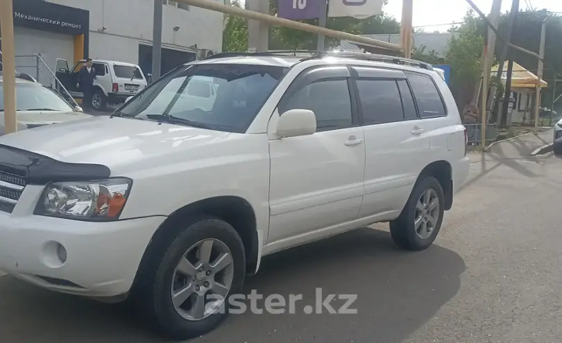 Toyota Highlander 2005 года за 7 500 000 тг. в Алматы