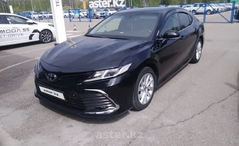 Toyota Camry 2023 года за 15 000 000 тг. в Усть-Каменогорск