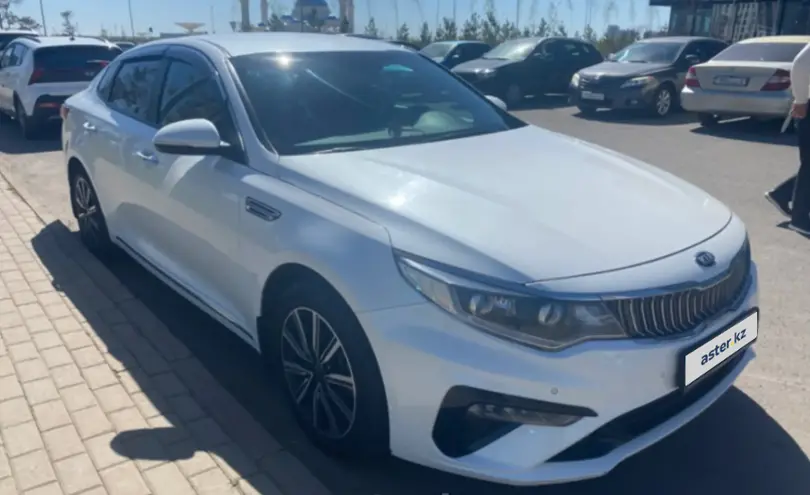 Kia Optima 2019 года за 10 000 000 тг. в Астана фото 3