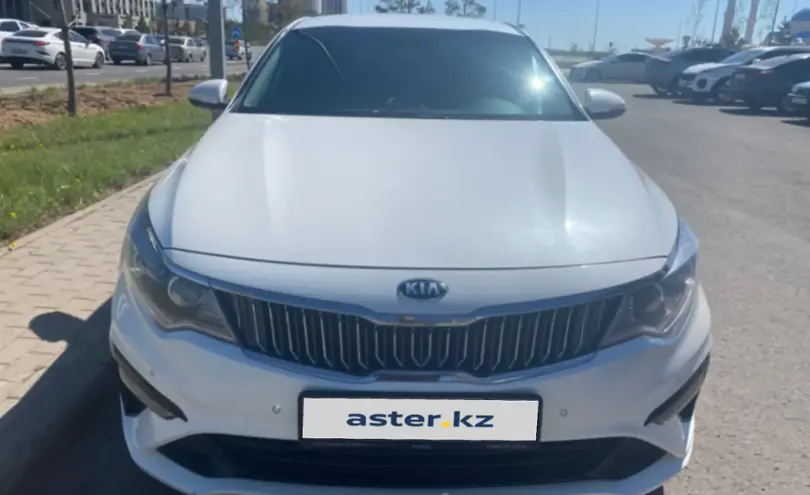 Kia Optima 2019 года за 10 000 000 тг. в Астана фото 2