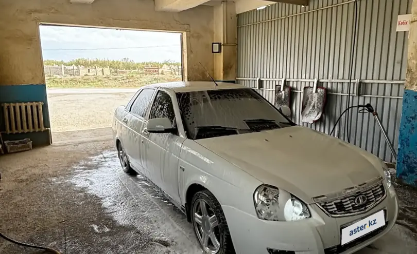 LADA (ВАЗ) Priora 2014 года за 3 100 000 тг. в Актобе