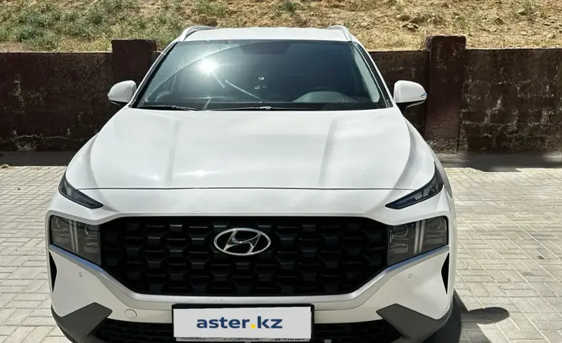 Hyundai Santa Fe 2023 года за 19 000 000 тг. в Актау
