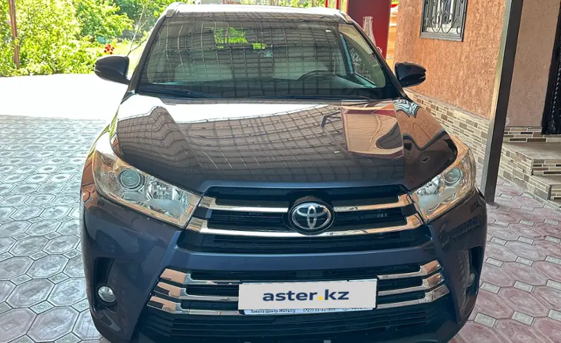 Toyota Highlander 2019 года за 18 500 000 тг. в Шымкент